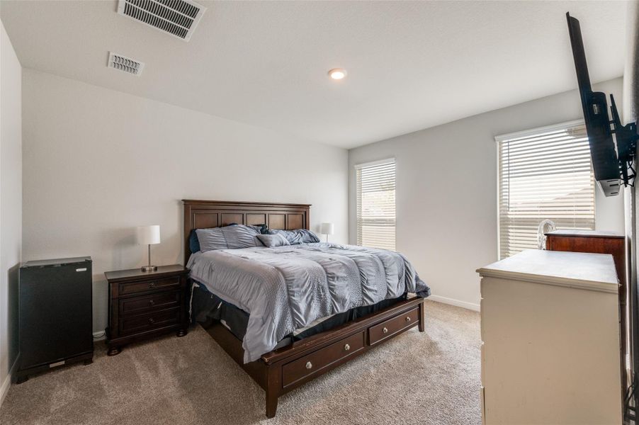 Furnished interior view inside a new home in Terra Trace, Fort Worth (Image 32). Furnished interior view inside a new home in Terra Trace, Fort Worth (Image 32).