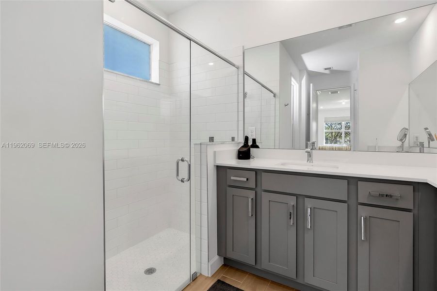 2nd Floor Primary Bathroom