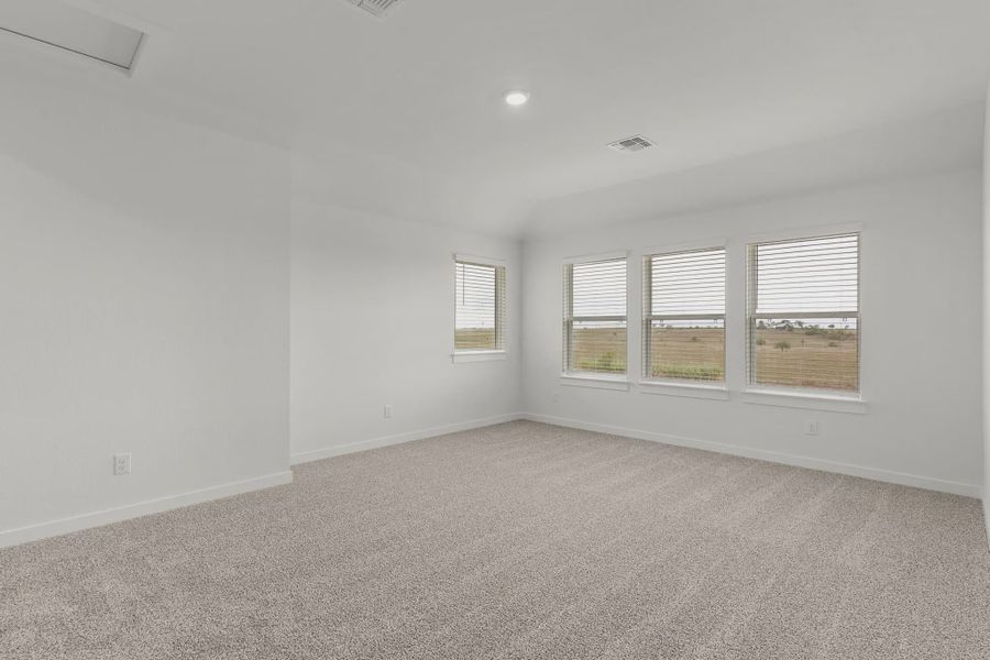 Spacious, unfurnished interior of a new home in The Grove at Blackhawk, Pflugerville (Image 10).