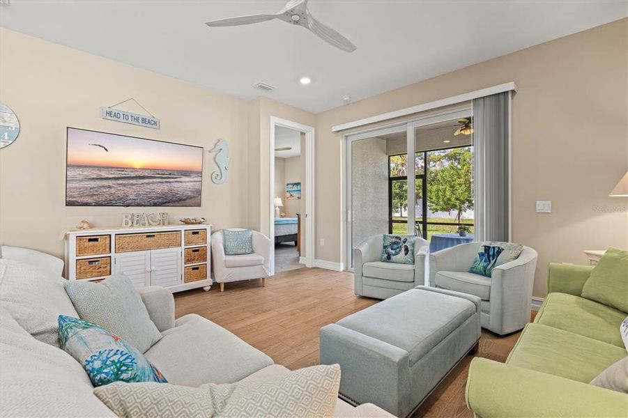 Furnished interior view inside a new home in , Venice (Image 32).