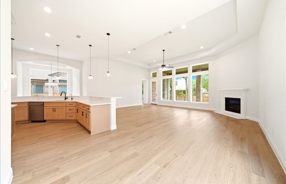 Spacious, unfurnished interior of a new home in Bridgeland 50′, Cypress (Image 32). Spacious, unfurnished interior of a new home in Bridgeland 50′, Cypress (Image 32).