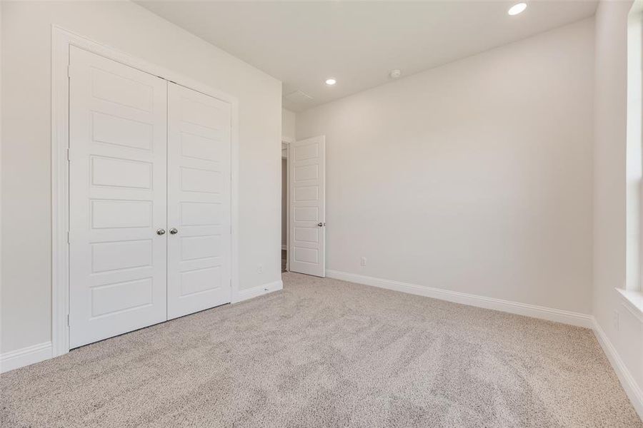Spacious, unfurnished interior of a new home in Villages of Creekwood, Frisco (Image 25). Spacious, unfurnished interior of a new home in Villages of Creekwood, Frisco (Image 25).