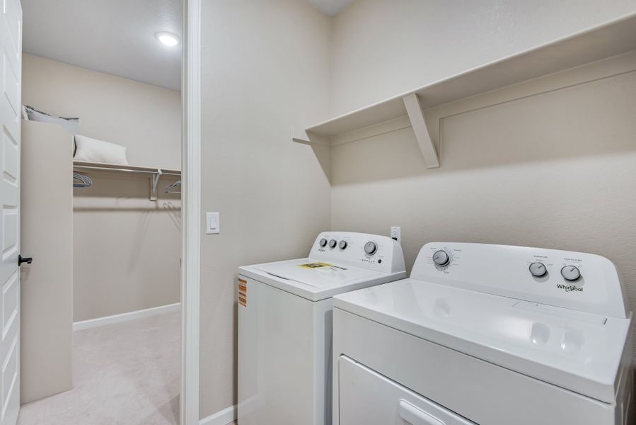 Close-up of interior finishes inside a home in Reunion, Commerce City (Image 20).