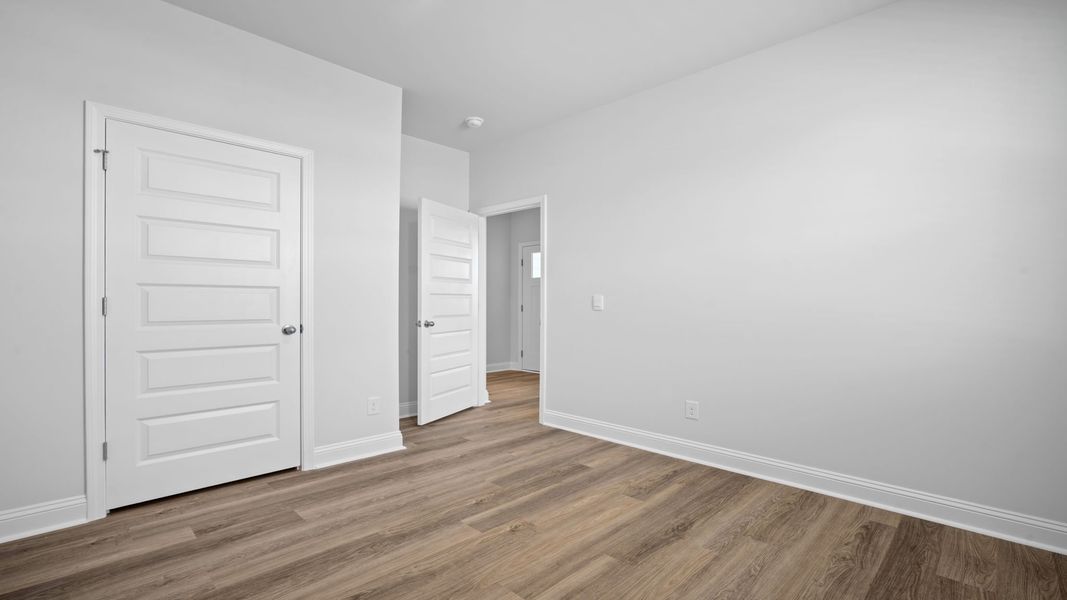 Spacious, unfurnished interior of a new home in Laurel Grove, Guyton (Image 24).