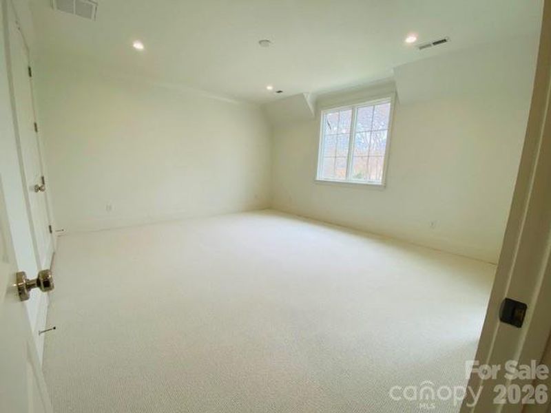 Spacious, unfurnished interior of a new home in , Charlotte (Image 41).