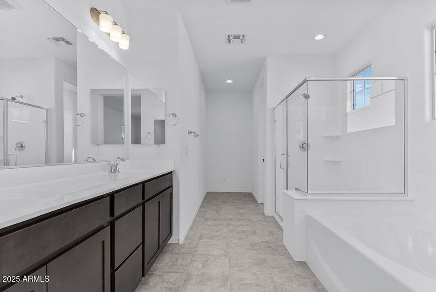 3817 S Tulip - Ready Now