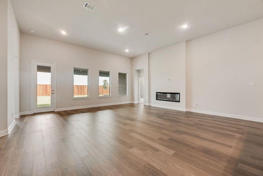Spacious, unfurnished interior of a new home in Sutton Fields, Celina (Image 17). Spacious, unfurnished interior of a new home in Sutton Fields, Celina (Image 17).
