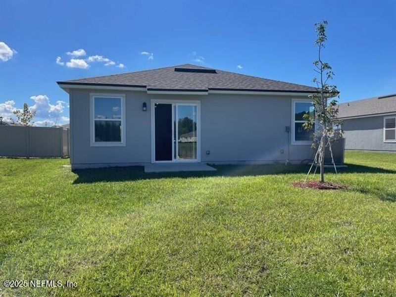 Exterior details and patio area of a home in The Arbors, Jacksonville (Image 4). Exterior details and patio area of a home in The Arbors, Jacksonville (Image 4).