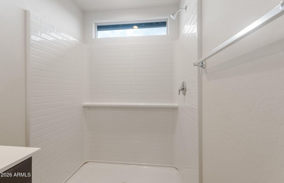 15 - Owner Shower 15 - Owner Shower