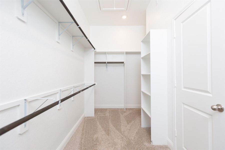 Image 32 of a home in Bridgeland: Heritage Collection. Image 32 of a home in Bridgeland: Heritage Collection.