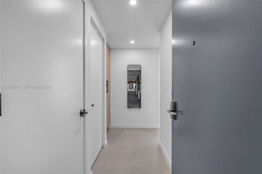 Spacious, unfurnished interior of a new home in , Miami (Image 24).