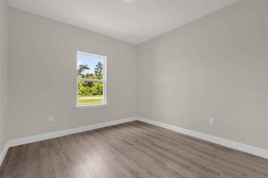 Spacious, unfurnished interior of a new home in , Ocala (Image 37).