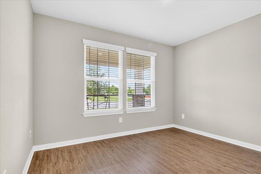 Spacious, unfurnished interior of a new home in , Robinson (Image 38).