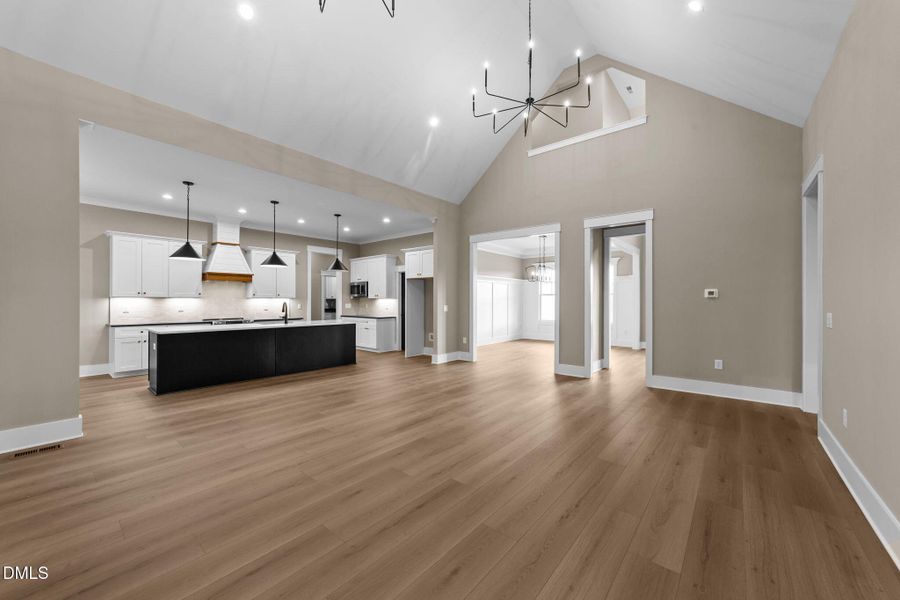 21-web-or-mls-VB4A4649