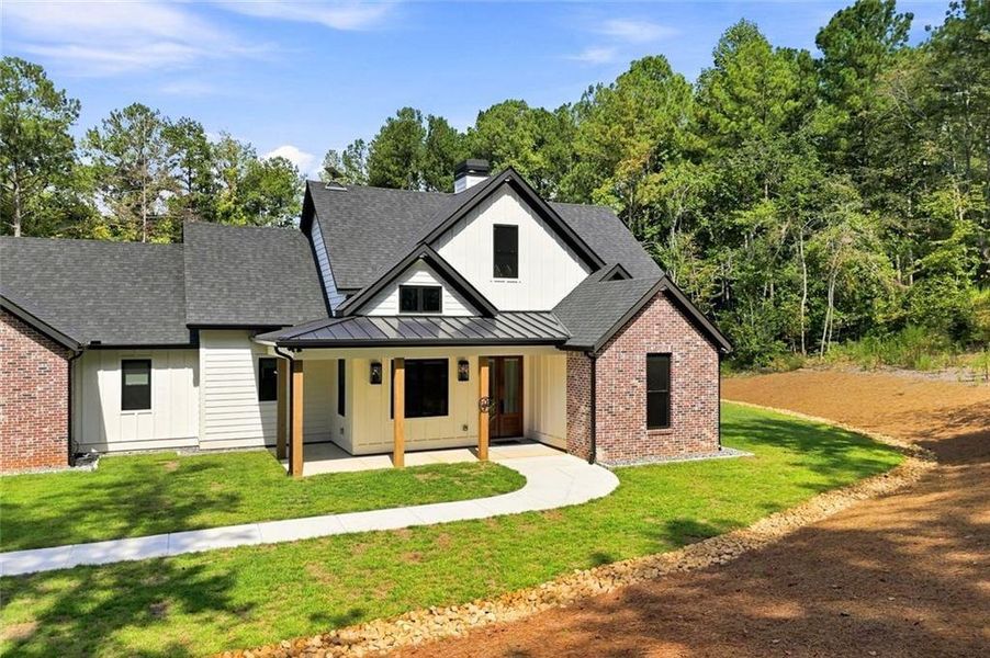 Image 70 of a home in .