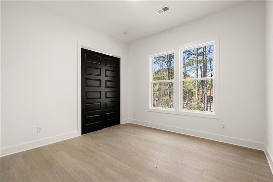 Spacious, unfurnished interior of a new home in The Gathering – Alpharetta, Alpharetta (Image 23).