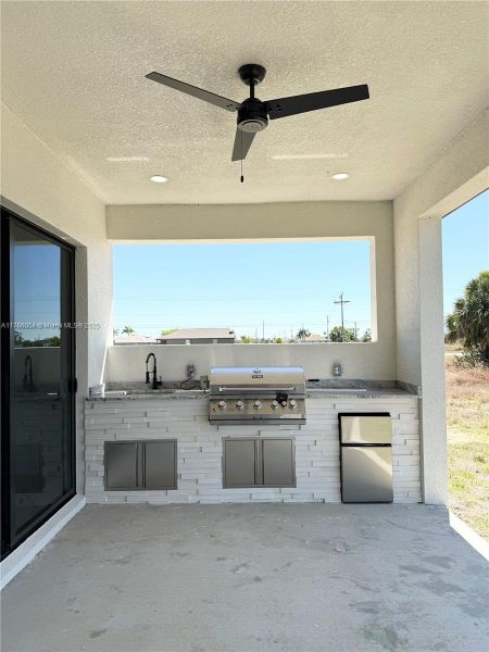 Furnished interior view inside a new home in , Cape Coral (Image 11).