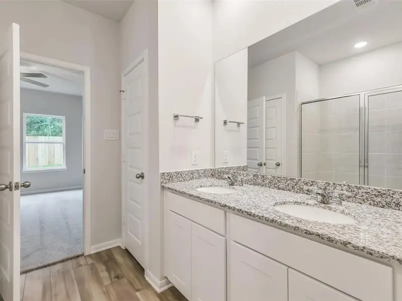 Furnished interior view inside a new home in Caney Creek Place, Conroe (Image 10). Furnished interior view inside a new home in Caney Creek Place, Conroe (Image 10).