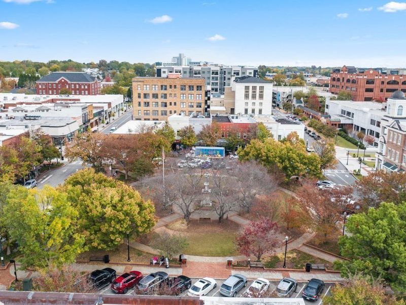 Image 40 of a home in .