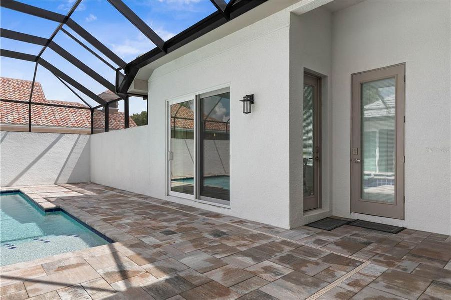 Exterior details and patio area of a home in Toscana, Palm Coast (Image 29).