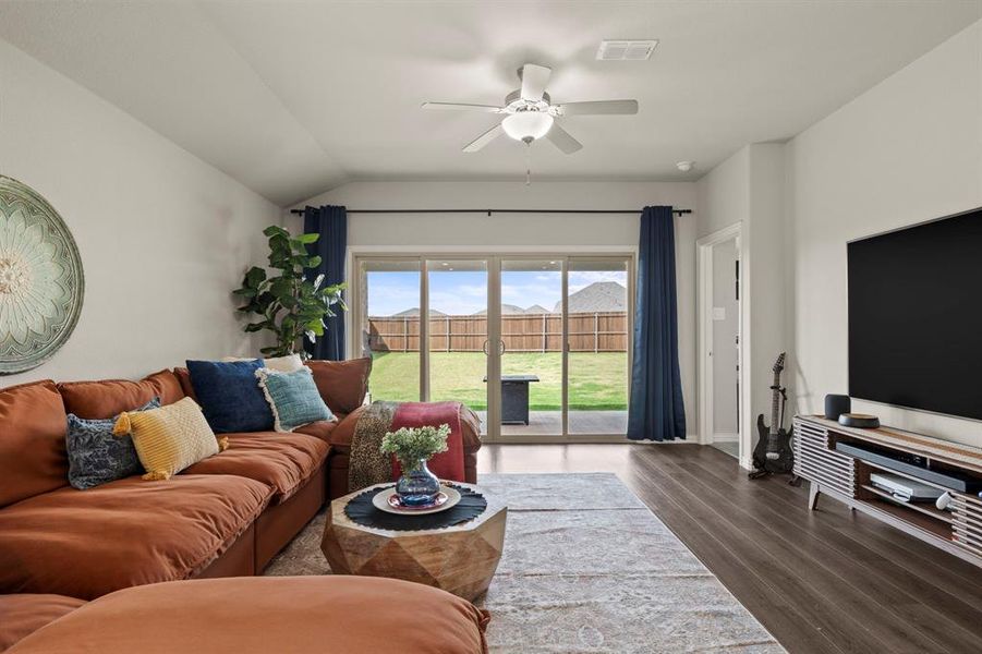 Furnished interior view inside a new home in Stonehaven, Seagoville (Image 6).