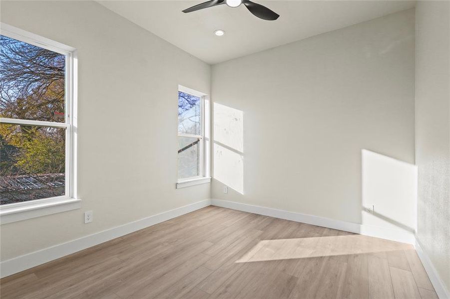Spacious, unfurnished interior of a new home in , Dallas (Image 19).