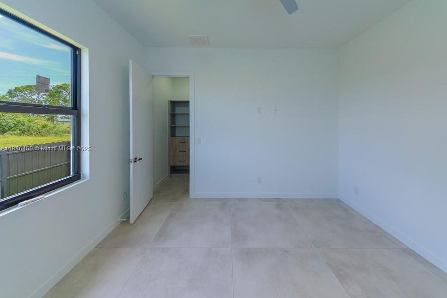 Image 34 of a home in . Image 34 of a home in .