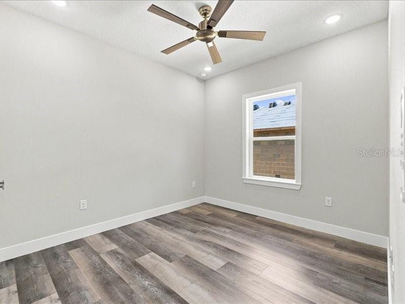 Spacious, unfurnished interior of a new home in , Winter Haven (Image 54).