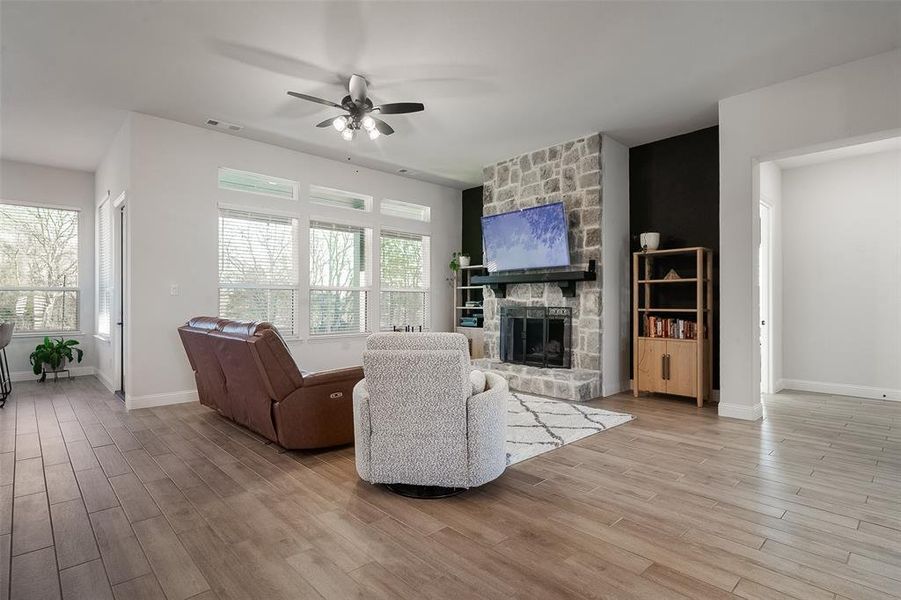 Furnished interior view inside a new home in , Van Alstyne (Image 30).