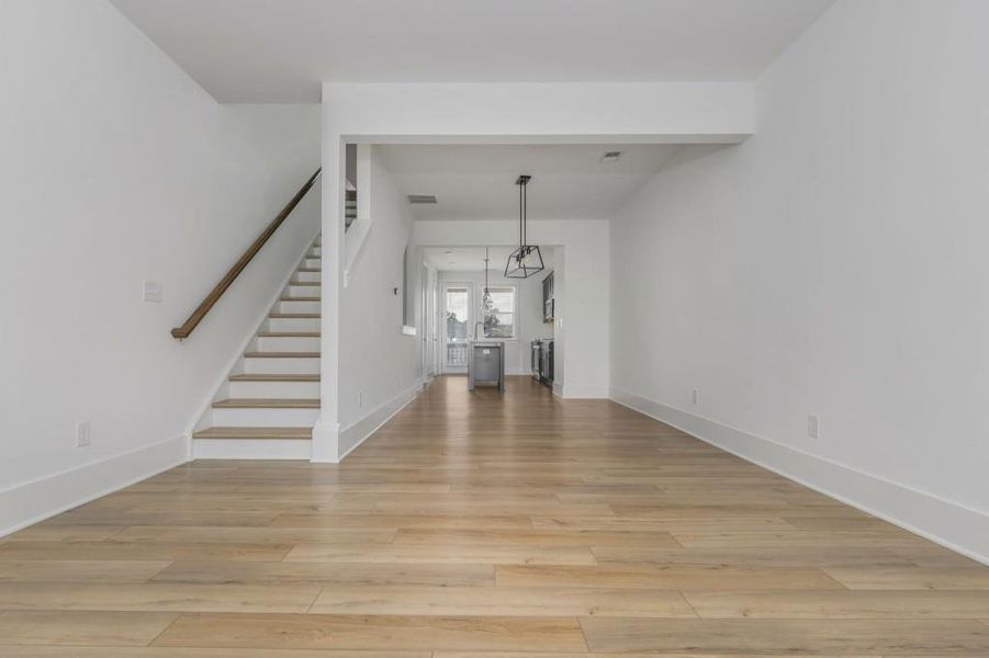Spacious, unfurnished interior of a new home in Park Vue, Atlanta (Image 13).