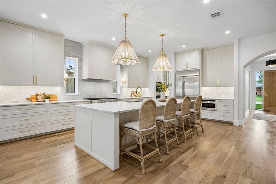 Furnished interior view inside a new home in , Dallas (Image 25).