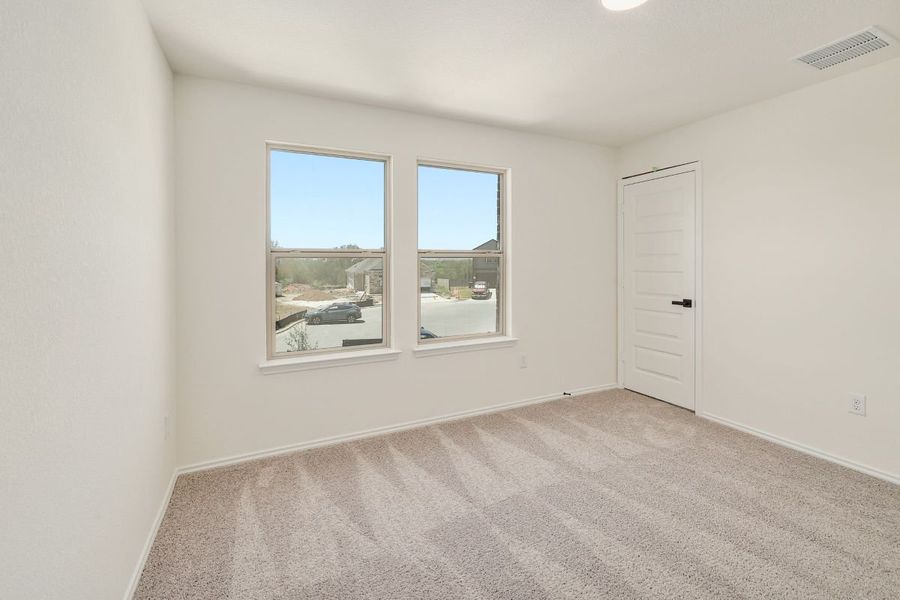 Spacious, unfurnished interior of a new home in Stoney Chase, Del Valle (Image 30). Spacious, unfurnished interior of a new home in Stoney Chase, Del Valle (Image 30).