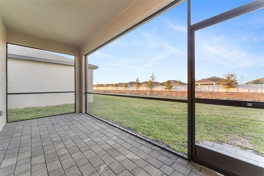 Exterior details and patio area of a home in , Port Charlotte (Image 3).