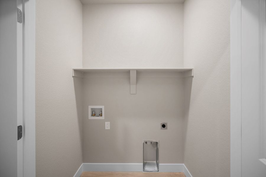 Furnished interior view inside a new home in Trails at Aspen Ridge-3, Colorado Springs (Image 10). Furnished interior view inside a new home in Trails at Aspen Ridge-3, Colorado Springs (Image 10).