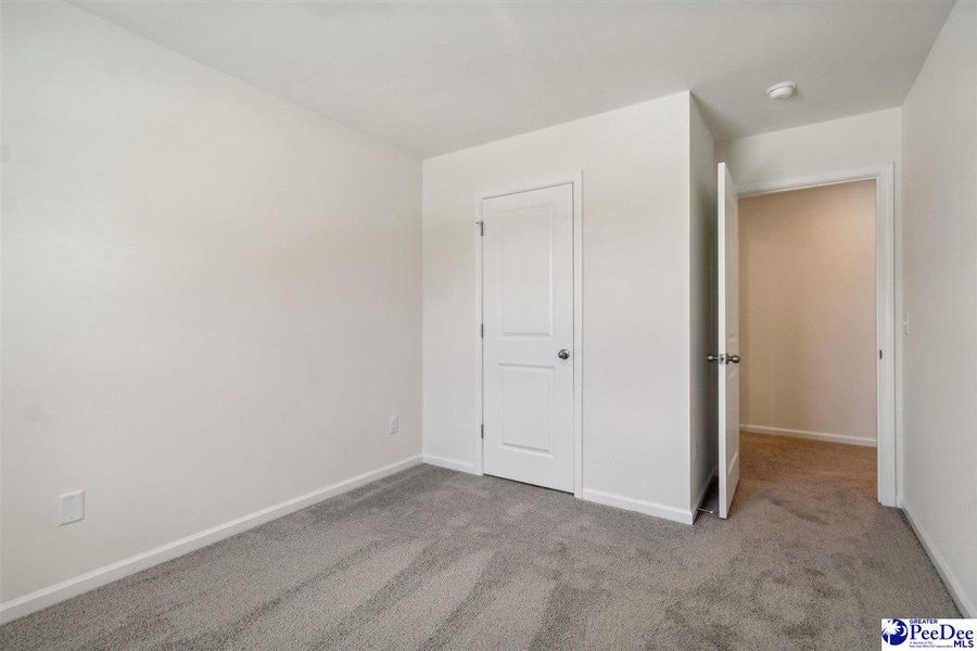 Spacious, unfurnished interior of a new home in Southern Columns, Florence (Image 19).