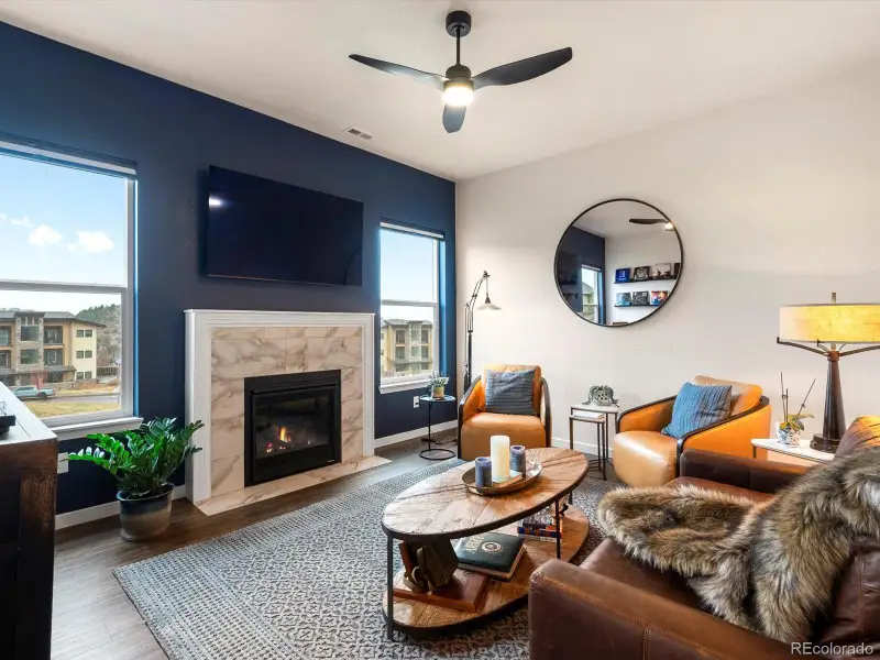 Luxurious living area for cozy movie nights, or dance parties Luxurious living area for cozy movie nights, or dance parties