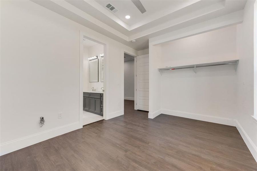 Spacious, unfurnished interior of a new home in , Lucas (Image 27). Spacious, unfurnished interior of a new home in , Lucas (Image 27).