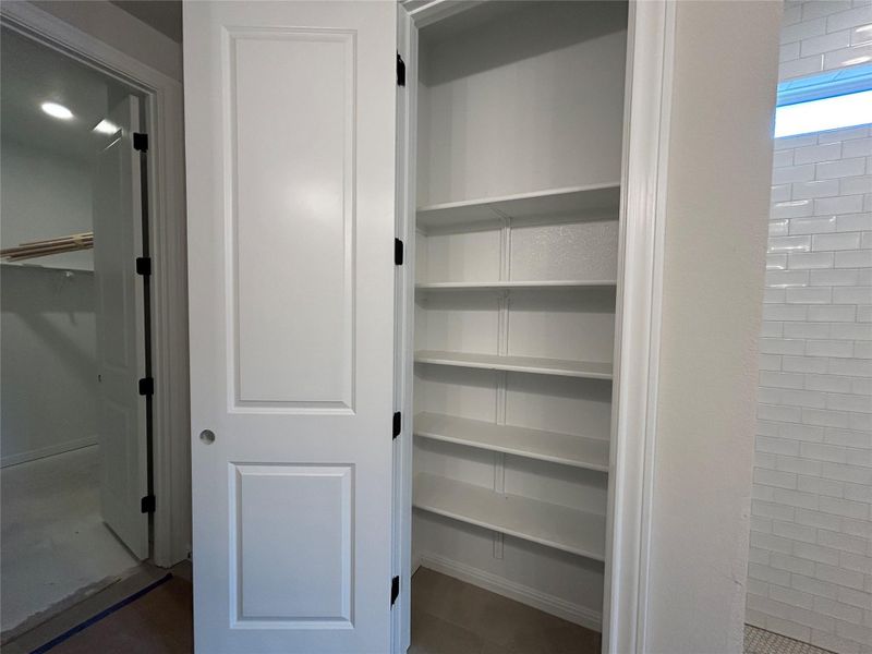 Image 38 of a home in Provence 50s. Image 38 of a home in Provence 50s.