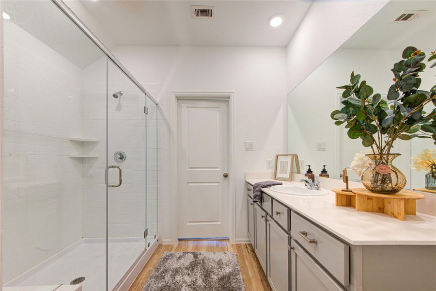 Image 5 of a home in Sunterra: Classic Collection. Image 5 of a home in Sunterra: Classic Collection.