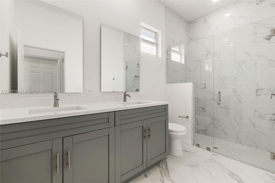 Furnished interior view inside a new home in , Lehigh Acres (Image 6).