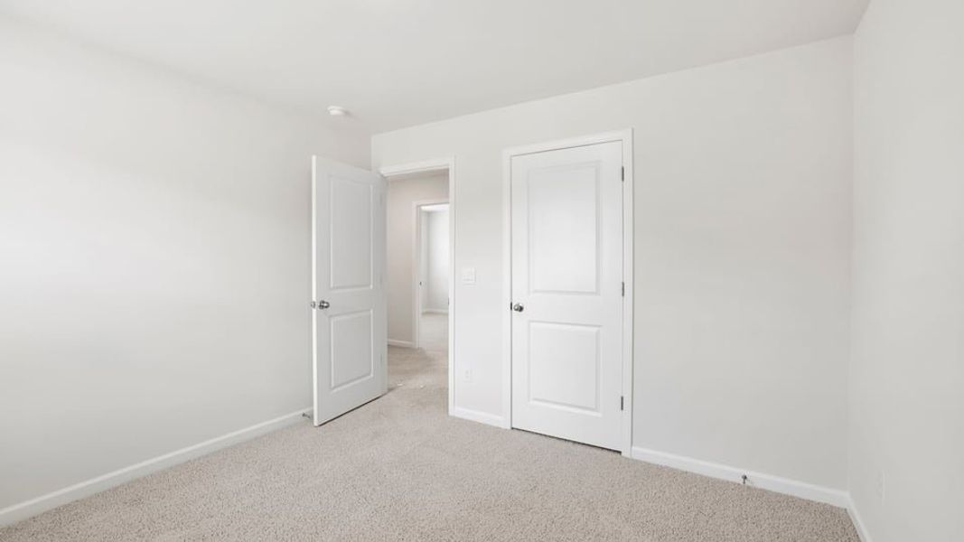 Spacious, unfurnished interior of a new home in Durbin Meadows, Fountain Inn (Image 32). Spacious, unfurnished interior of a new home in Durbin Meadows, Fountain Inn (Image 32).