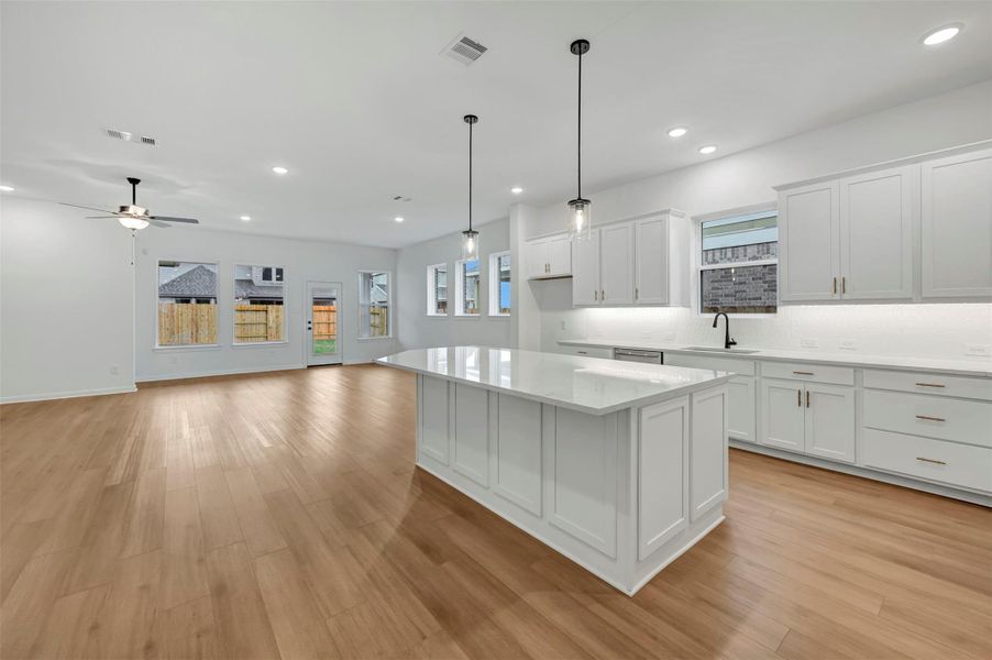 Furnished interior view inside a new home in The Grand Prairie 50’, Hockley (Image 9).