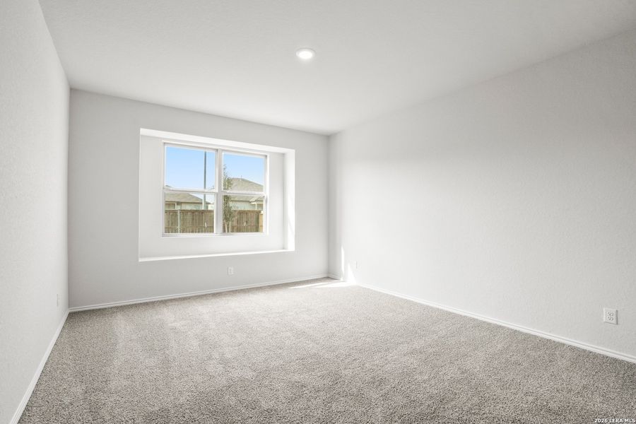 Spacious, unfurnished interior of a new home in Blue Ridge Ranch, San Antonio (Image 18). Spacious, unfurnished interior of a new home in Blue Ridge Ranch, San Antonio (Image 18).