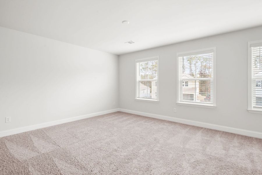 Spacious, unfurnished interior of a new home in Waterways, Richmond Hill (Image 28). Spacious, unfurnished interior of a new home in Waterways, Richmond Hill (Image 28).