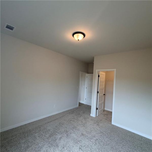 Spacious, unfurnished interior of a new home in Fowler Farms, Auburn (Image 18).