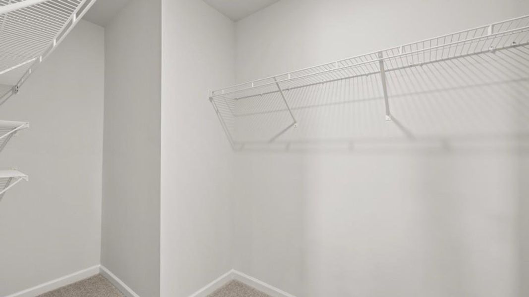 Spacious, unfurnished interior of a new home in Oconee Overlook, Gainesville (Image 12).