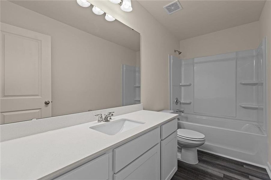 Furnished interior view inside a new home in Crescent Pointe, Carrollton (Image 8).
