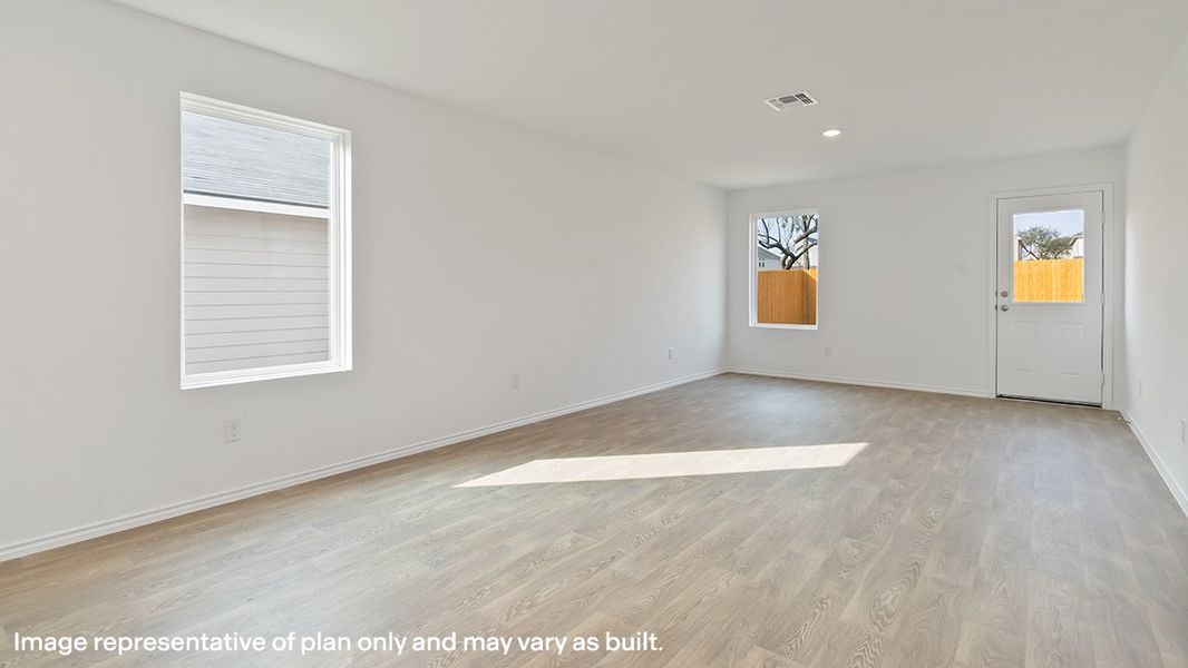 Representative unfurnished interior of a home built from the The Emory by D.R. Horton in Blue Ridge Ranch, San Antonio (Image 16). Representative unfurnished interior of a home built from the The Emory by D.R. Horton in Blue Ridge Ranch, San Antonio (Image 16).