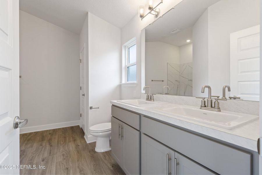 Furnished interior view inside a new home in Summerglen, Jacksonville (Image 6).