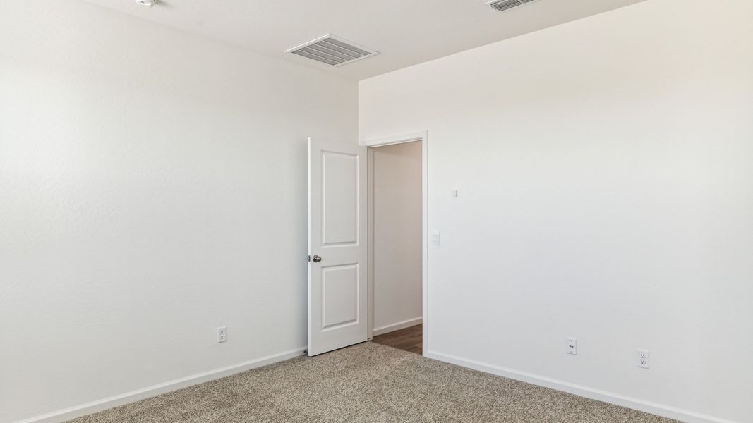 Spacious, unfurnished interior of a new home in Copper Falls, Buckeye (Image 13). Spacious, unfurnished interior of a new home in Copper Falls, Buckeye (Image 13).